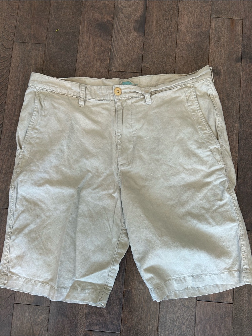Men's Tommy Bahama Classic Cotton Chino Shorts size 34